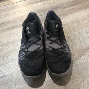 Nike kyrie flytrap black gunsmoke